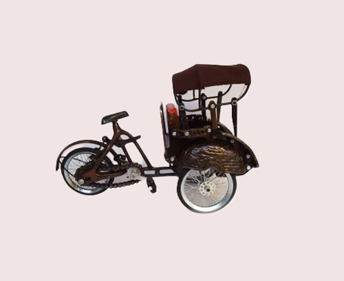 Becak miniatuur